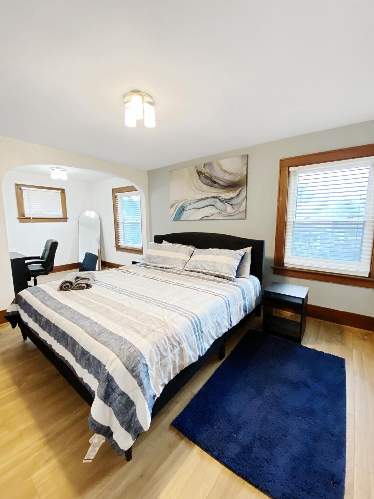 Lux 3Br, Steps From Airport, U Of R & Grocery Stores Rochester Buitenkant foto