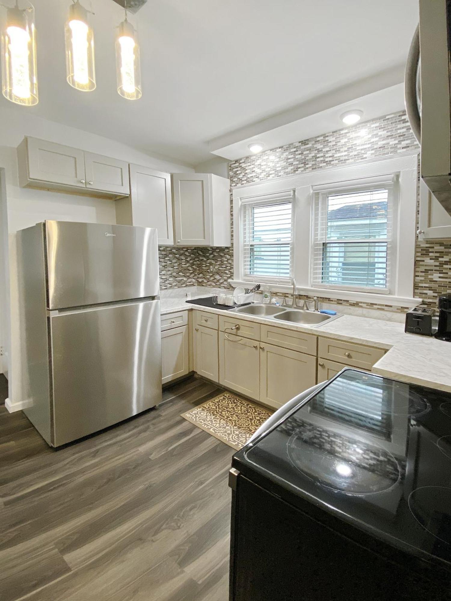 Lux 3Br, Steps From Airport, U Of R & Grocery Stores Rochester Buitenkant foto